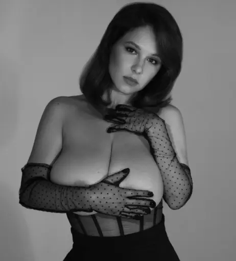 Image 4139600 from Adriana Fenice | Stacy Vandenburg