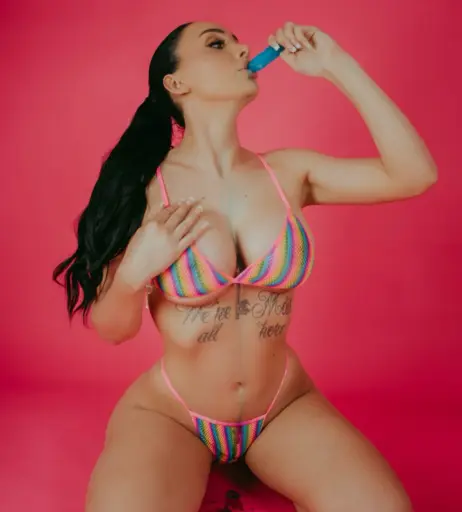 Image 4100360 from Kiki Daniels