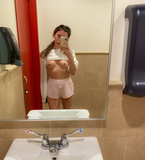 Image 4286440 from Charly Summer kittytinypaws kittytinyfeets