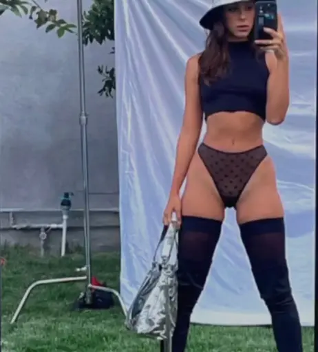 Image 4271761 from Izzybizzyspider | FBE React Girl