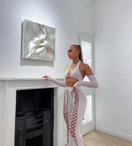 Image 4264940 from Tia Collins