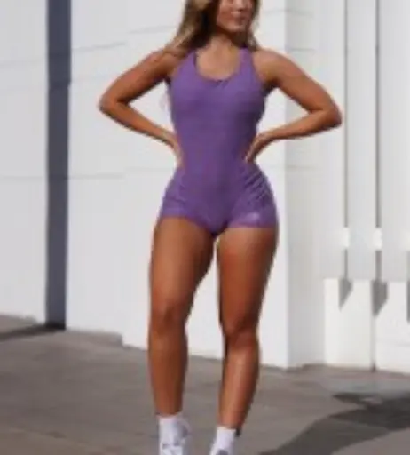 Image 4262897 from Heloise Hut