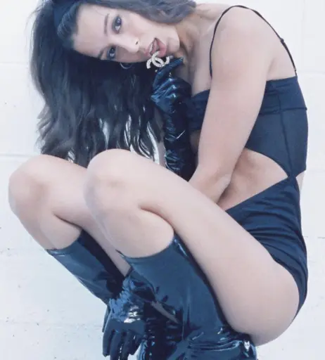 Image 4269012 from Izzybizzyspider | FBE React Girl