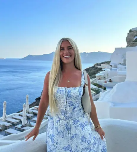 Image 4254046 from Cassie and Chloe Roberts