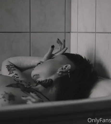 Image 425868 from Triz Täss