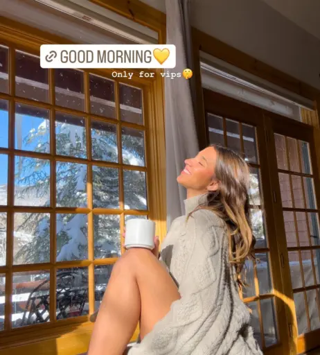 Image 4247571 from Mikaela Lafuente / Mika Lafuente