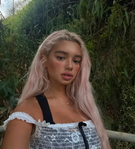 Image 4247620 from Sab Zada / Pasabist