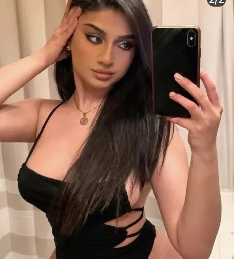 Image 4241385 from Alishbasheikh