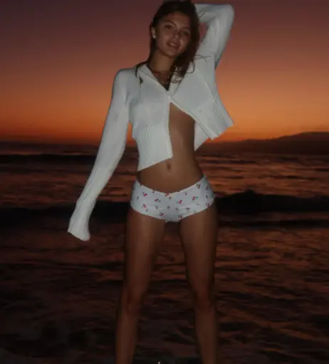 Image 4248364 from Dasha Komarova / Darya Komarova / Odarka Komarova