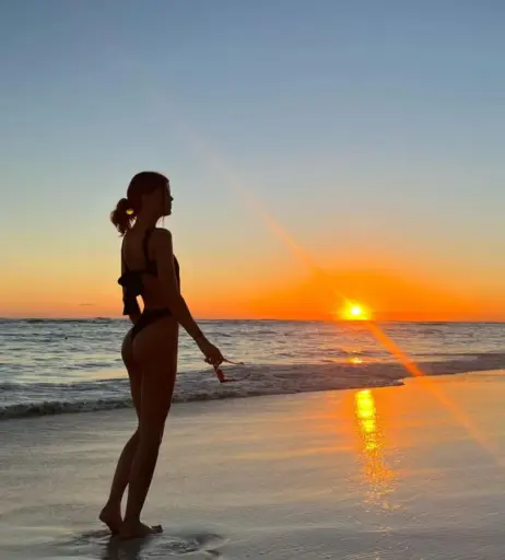 Image 4238712 from Dasha Komarova / Darya Komarova / Odarka Komarova