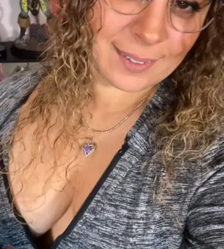 Image 4225360 from JustYeliz