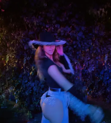 Image 4227117 from Mikaela Lafuente / Mika Lafuente