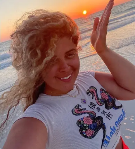 Image 4222261 from JustYeliz