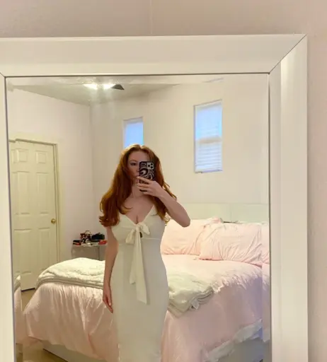 Image 4395424 from Francesca Capaldi (18)