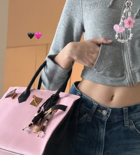 Image 4394406 from Lisa | BLΛƆKPIИK (Blackpink)