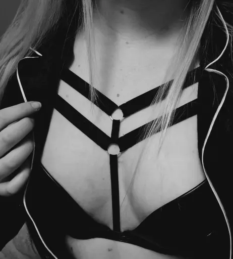 Image 439443 from emmihotbooty