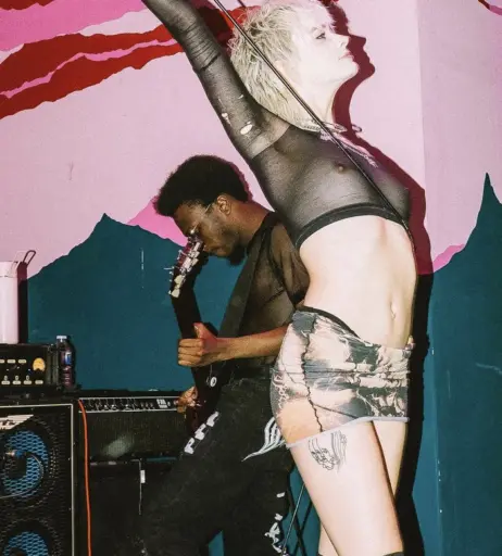 Image 4394653 from Women of Metal