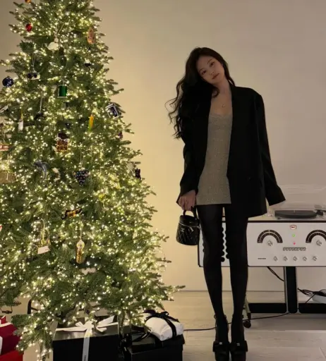 Image 4394379 from Jennie | BLΛƆKPIИK (Blackpink)