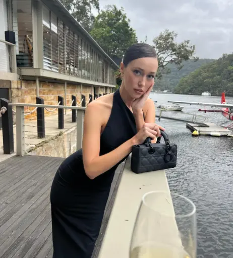 Image 4391728 from Alycia Debnam Carey