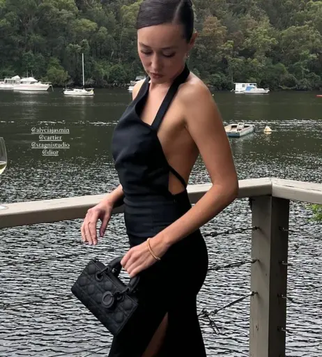 Image 4391669 from Alycia Debnam Carey