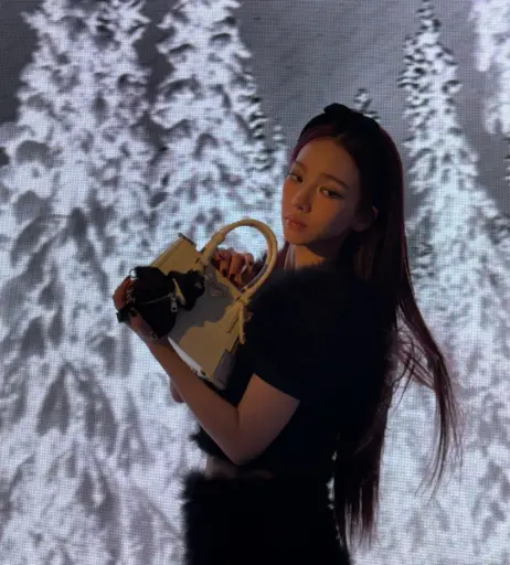 Image 4391350 from Karina (æspa / aespa)