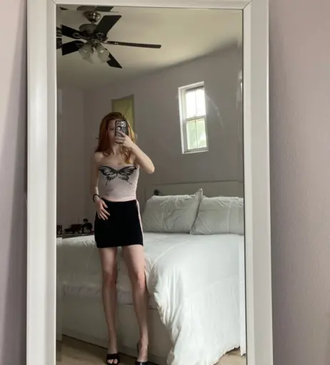 Image 4392497 from Francesca Capaldi (18)