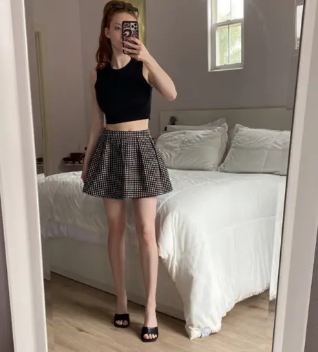 Image 4392157 from Francesca Capaldi (18)