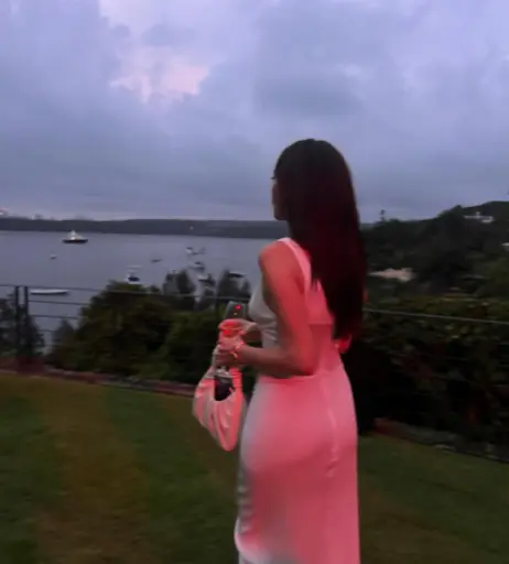 Image 4392065 from Alycia Debnam Carey