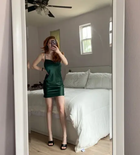 Image 4392302 from Francesca Capaldi (18)