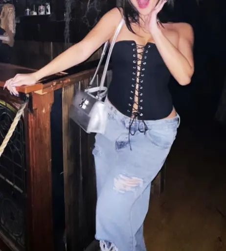 Image 4393887 from Stella Hudgens (Vanessa's Sister)