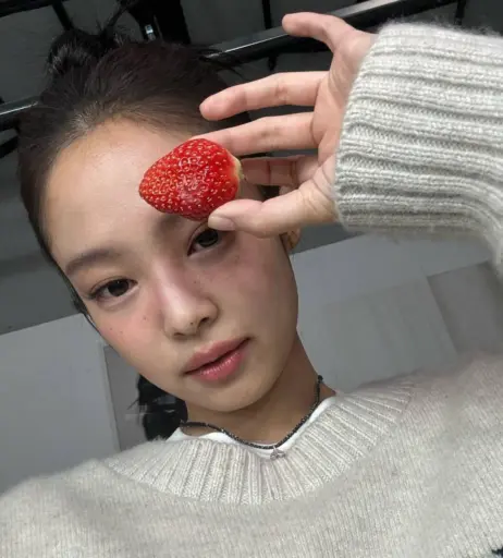Image 4393909 from Jennie | BLΛƆKPIИK (Blackpink)