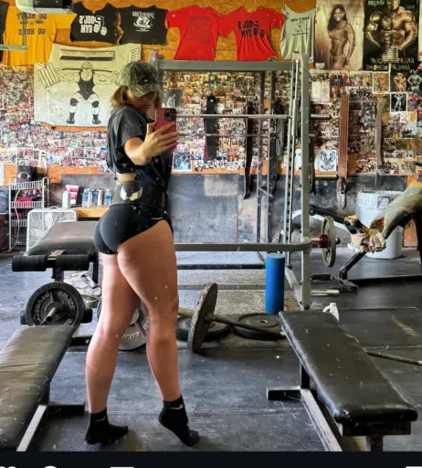 Image 4385875 from Chandler Olivia Hayden