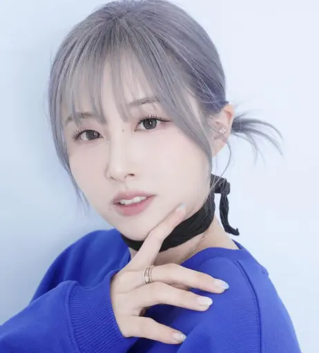 Image 4385588 from Starsmitten / Celine