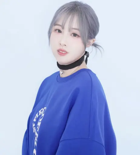 Image 4385507 from Starsmitten / Celine