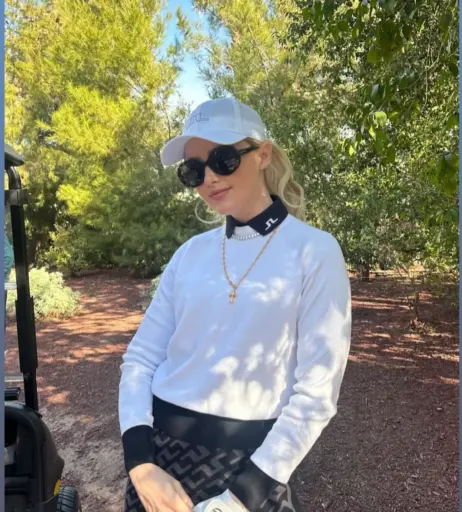 Image 4385538 from Kathryn Newton