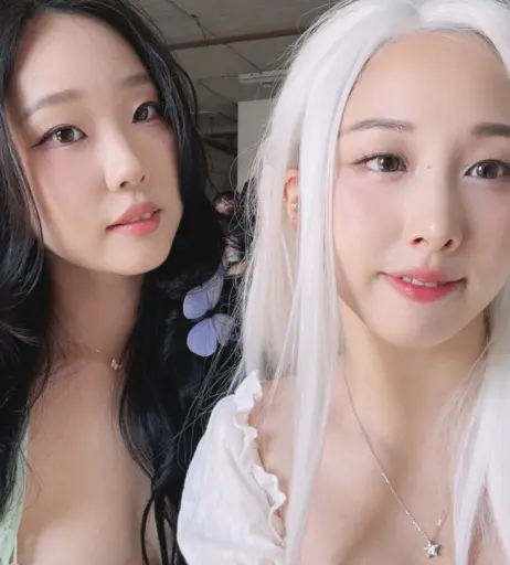 Image 4385961 from Starsmitten / Celine