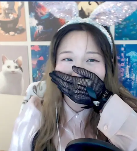 Image 4387203 from Starsmitten / Celine