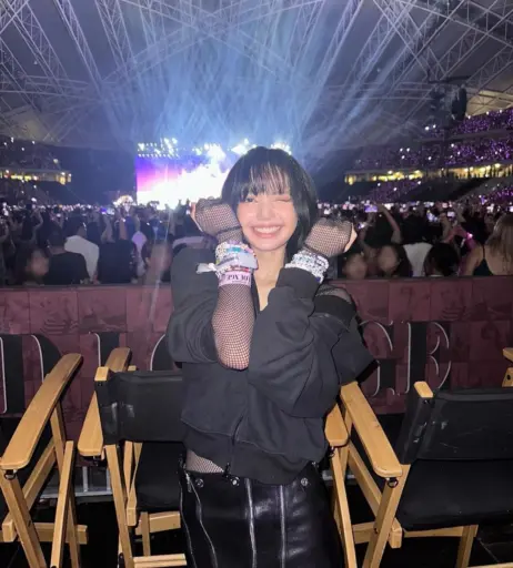 Image 4387949 from Lisa | BLΛƆKPIИK (Blackpink)