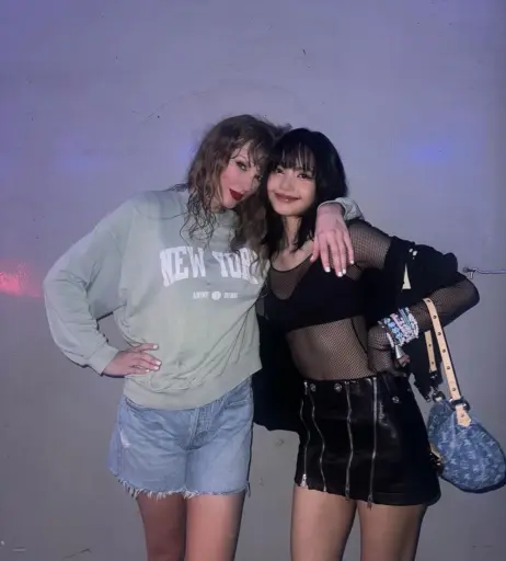 Image 4387938 from Lisa | BLΛƆKPIИK (Blackpink)