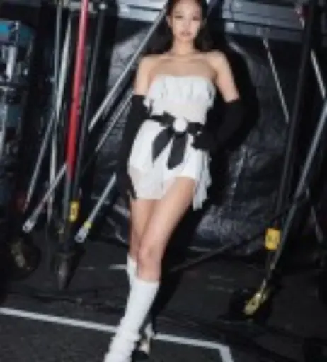 Image 4384410 from Jennie | BLΛƆKPIИK (Blackpink)