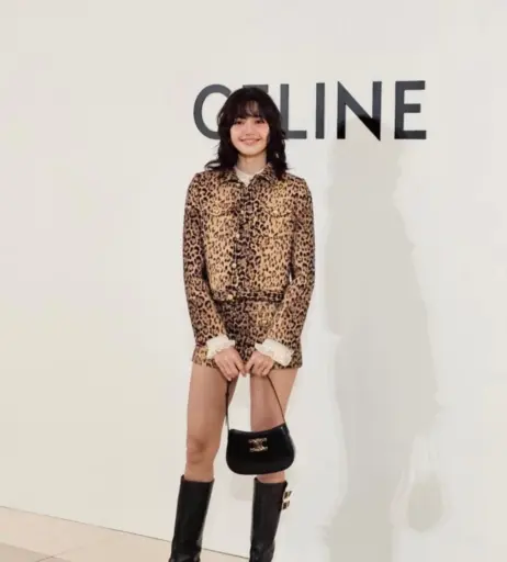 Image 4384373 from Lisa | BLΛƆKPIИK (Blackpink)