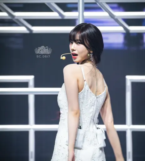 Image 4384329 from Karina (æspa / aespa)