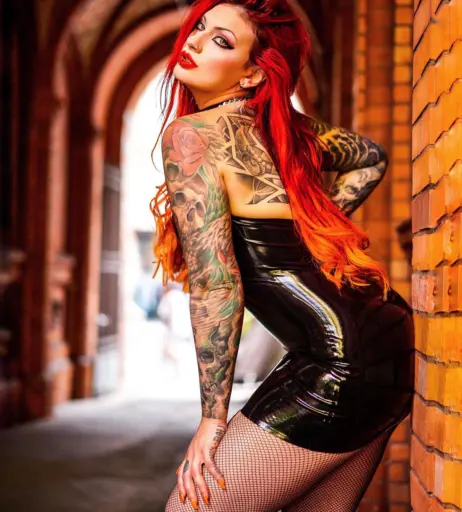 Image 4381737 from Women of Metal