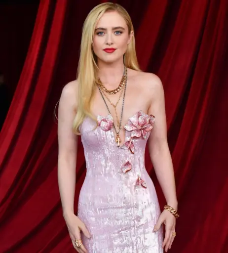 Image 4381635 from Kathryn Newton