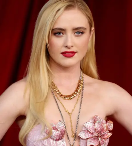 Image 4381992 from Kathryn Newton