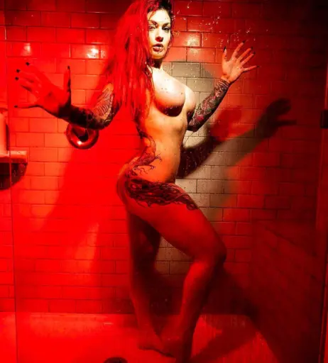 Image 4381913 from Women of Metal