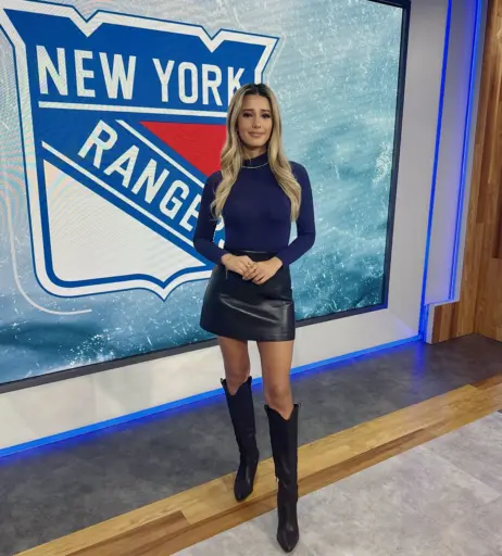 Image 4382990 from Sports tv hosts/reporters