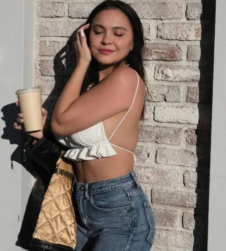 Image 4382912 from Stella Hudgens (Vanessa's Sister)