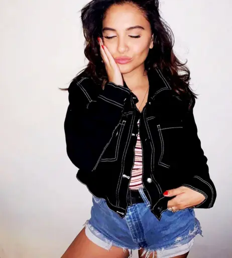 Image 4383816 from Stella Hudgens (Vanessa's Sister)