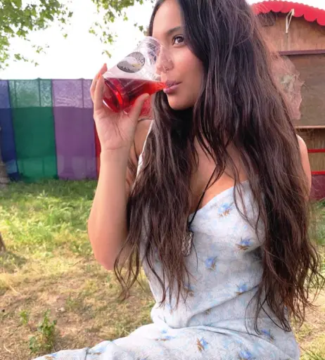 Image 4383809 from Stella Hudgens (Vanessa's Sister)